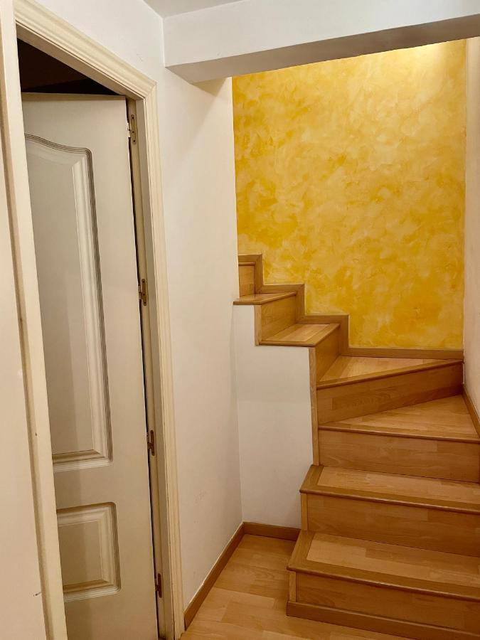 Acogedor Duplex Barrio Del Pilar Apartment มาดริด ภายนอก รูปภาพ